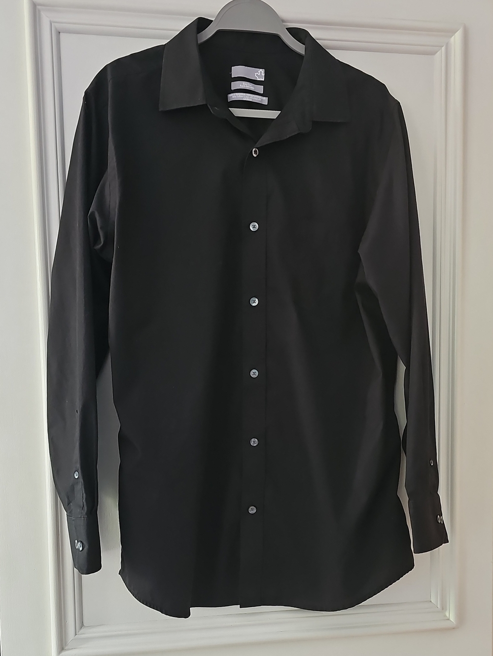 Men's Black Button-Down Dress Shirt - Classic Long Sleeve